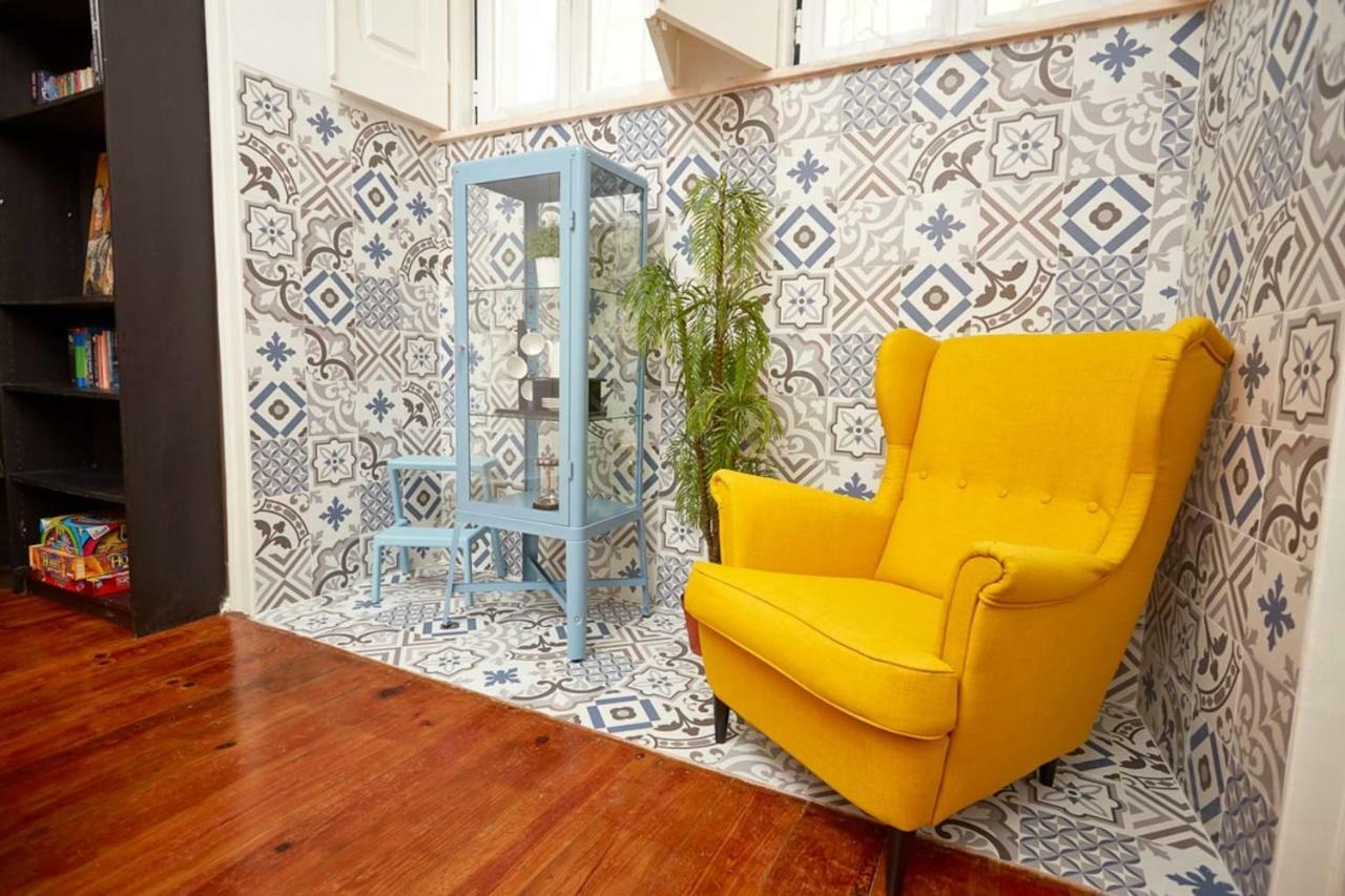 Charming One Bedroom Flat リスボン エクステリア 写真